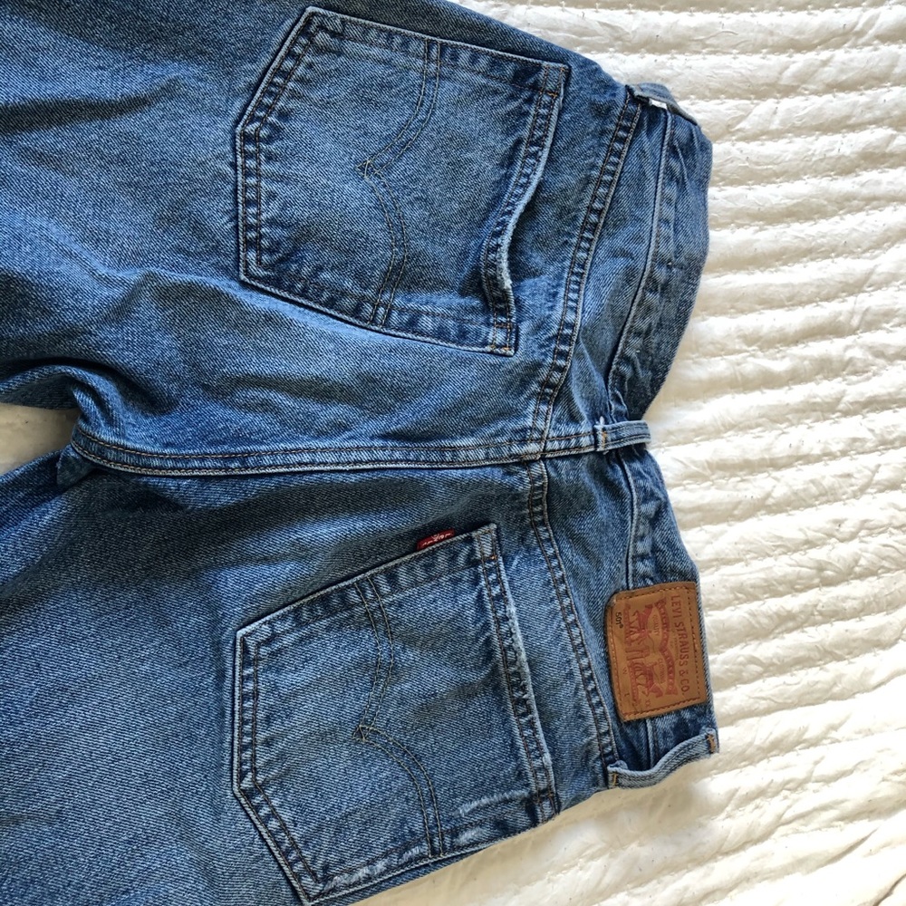 Levi’s 501 Mom Jeans OBO